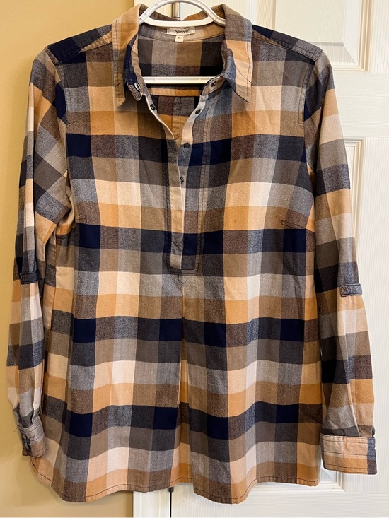 Tyler Boe Tops - Tyler Boe flannel popover tunic features a brown, cream and blue plaid, Size M